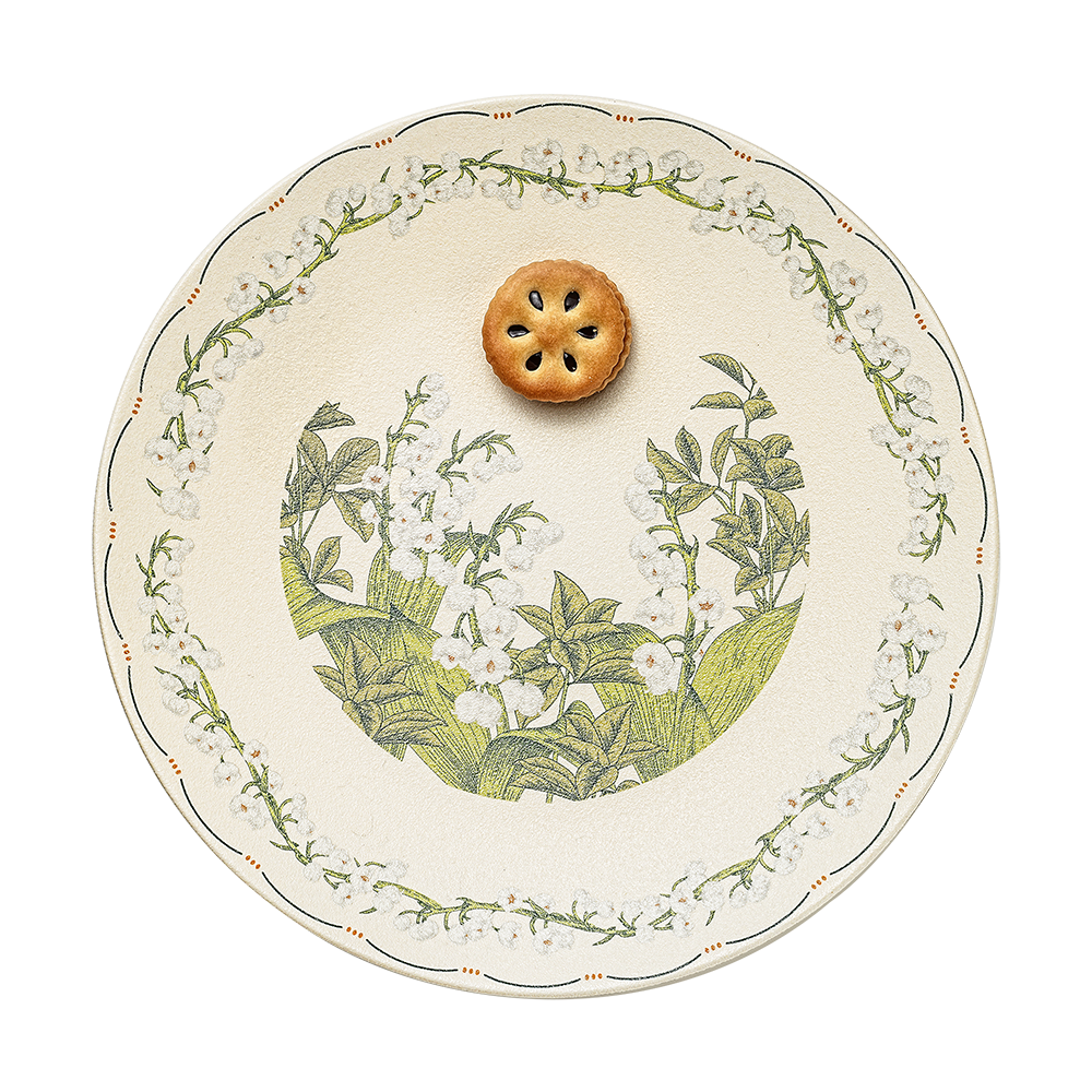 Lily of the Valley Ceramic Plate (8.5 Inch)
