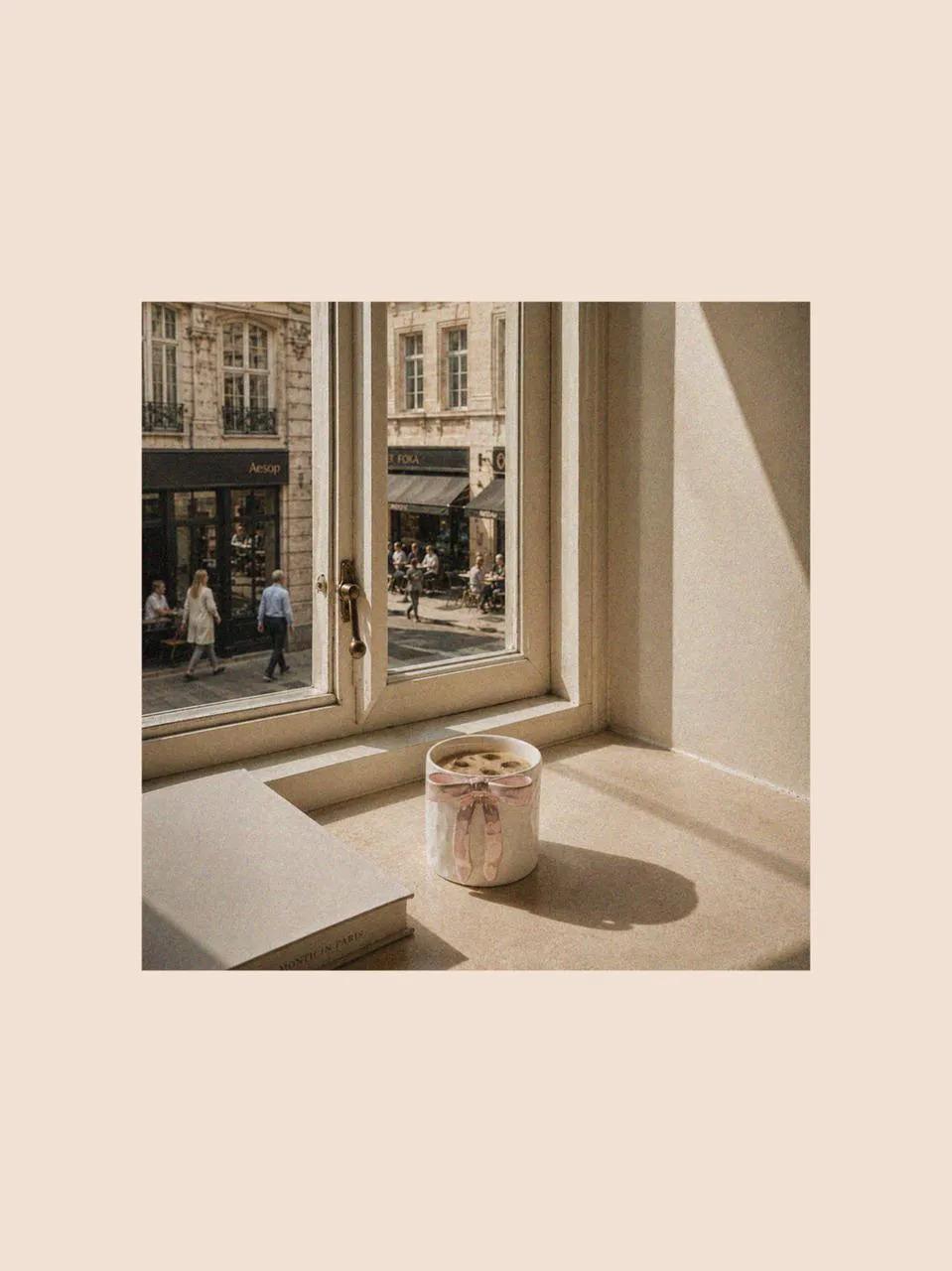 Iced coffee mug placed by a sunlit window in London during summer, styled with a ceramic mug set and ceramic coffee mugs, featuring soft beach shells inspiration and relaxed coastal charm.