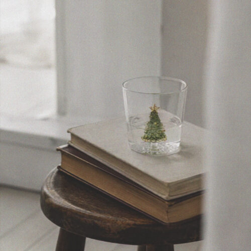 Winter Evergreen – Glass Mug Christmas
